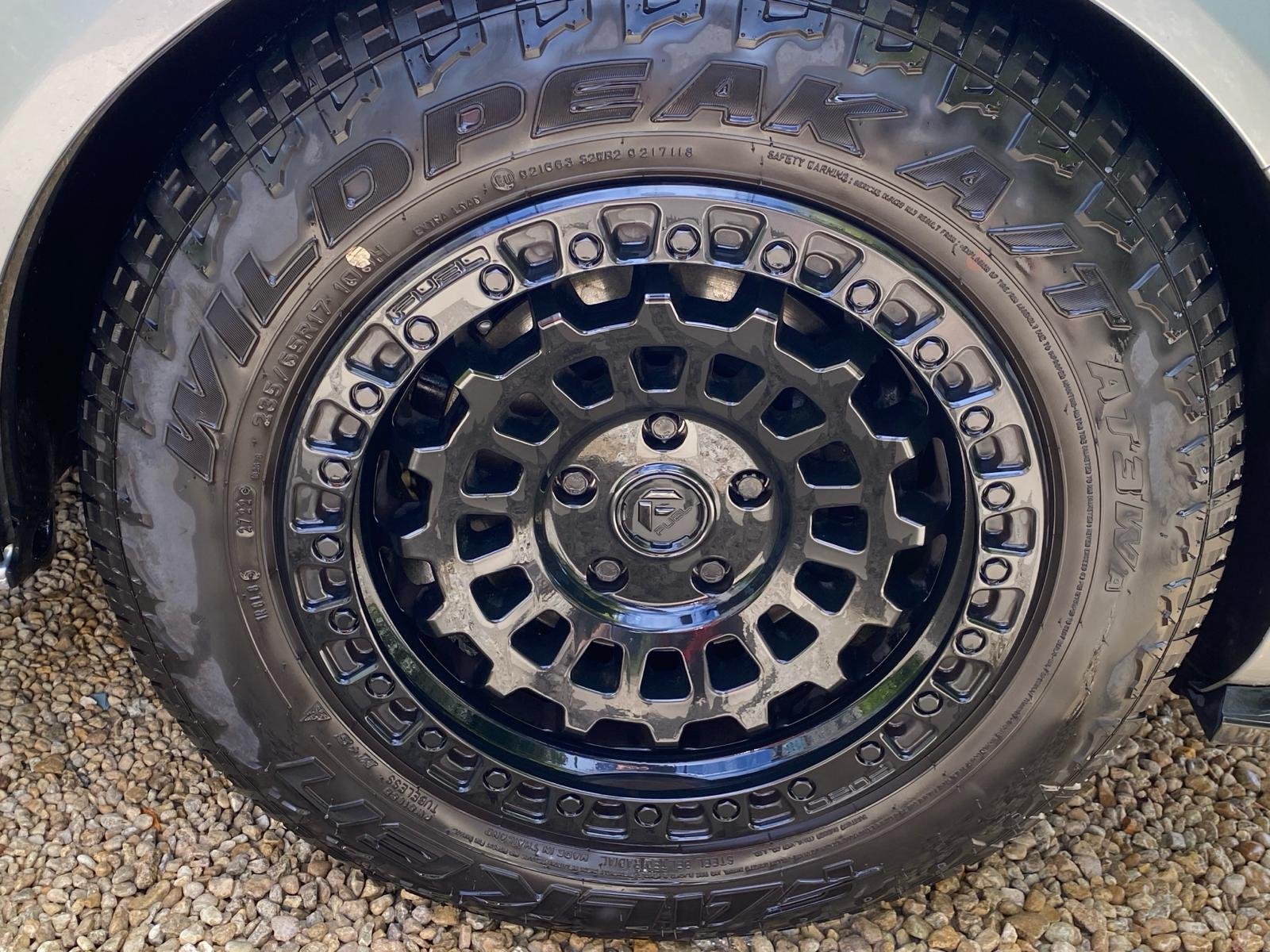 Volkswagen Transporter Shuttle 9 Seater