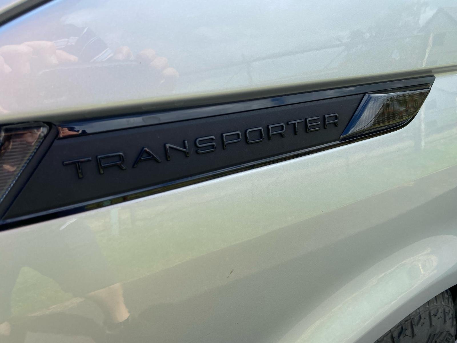 Volkswagen Transporter Shuttle 9 Seater