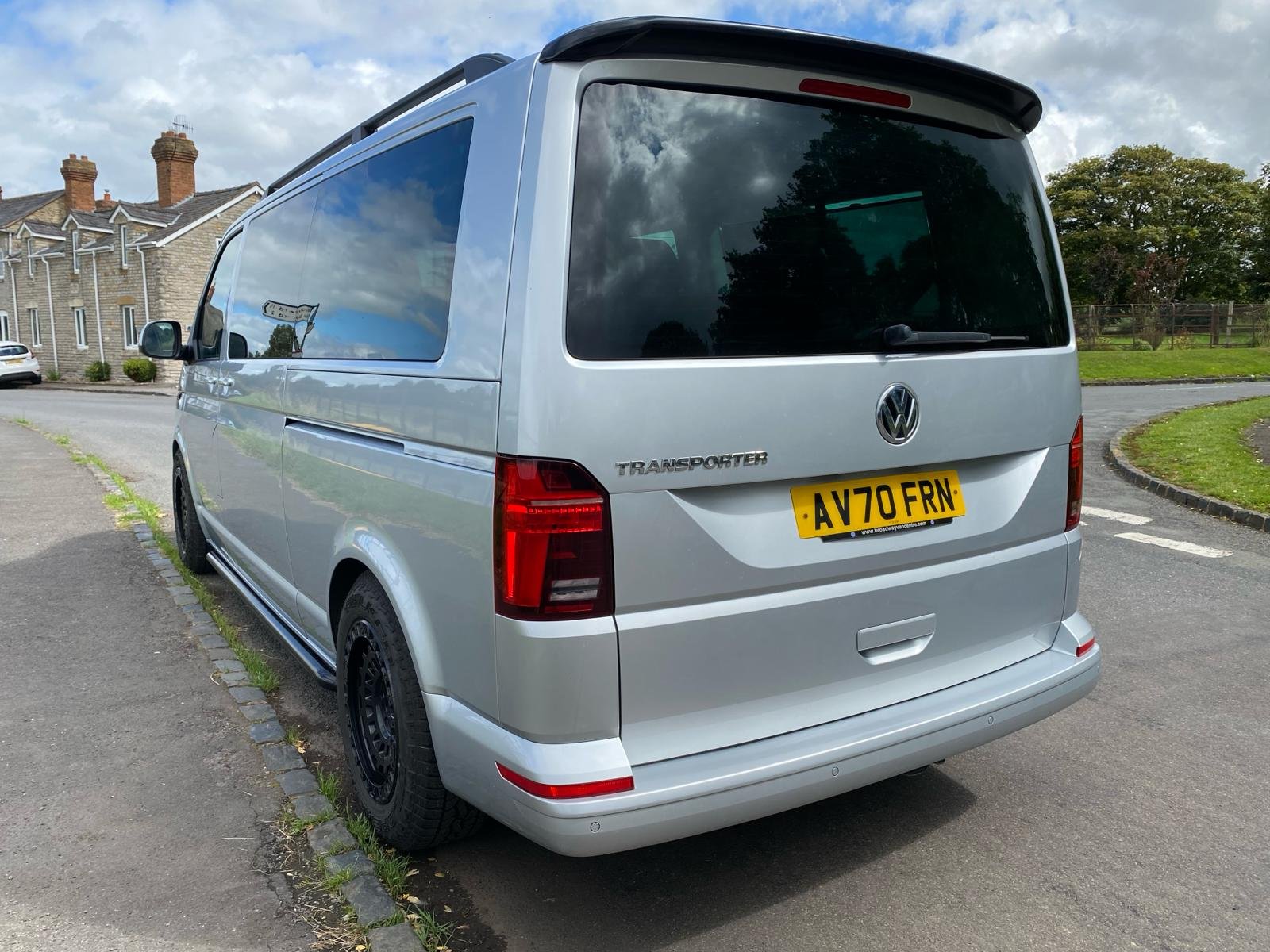 Volkswagen Transporter Shuttle 9 Seater