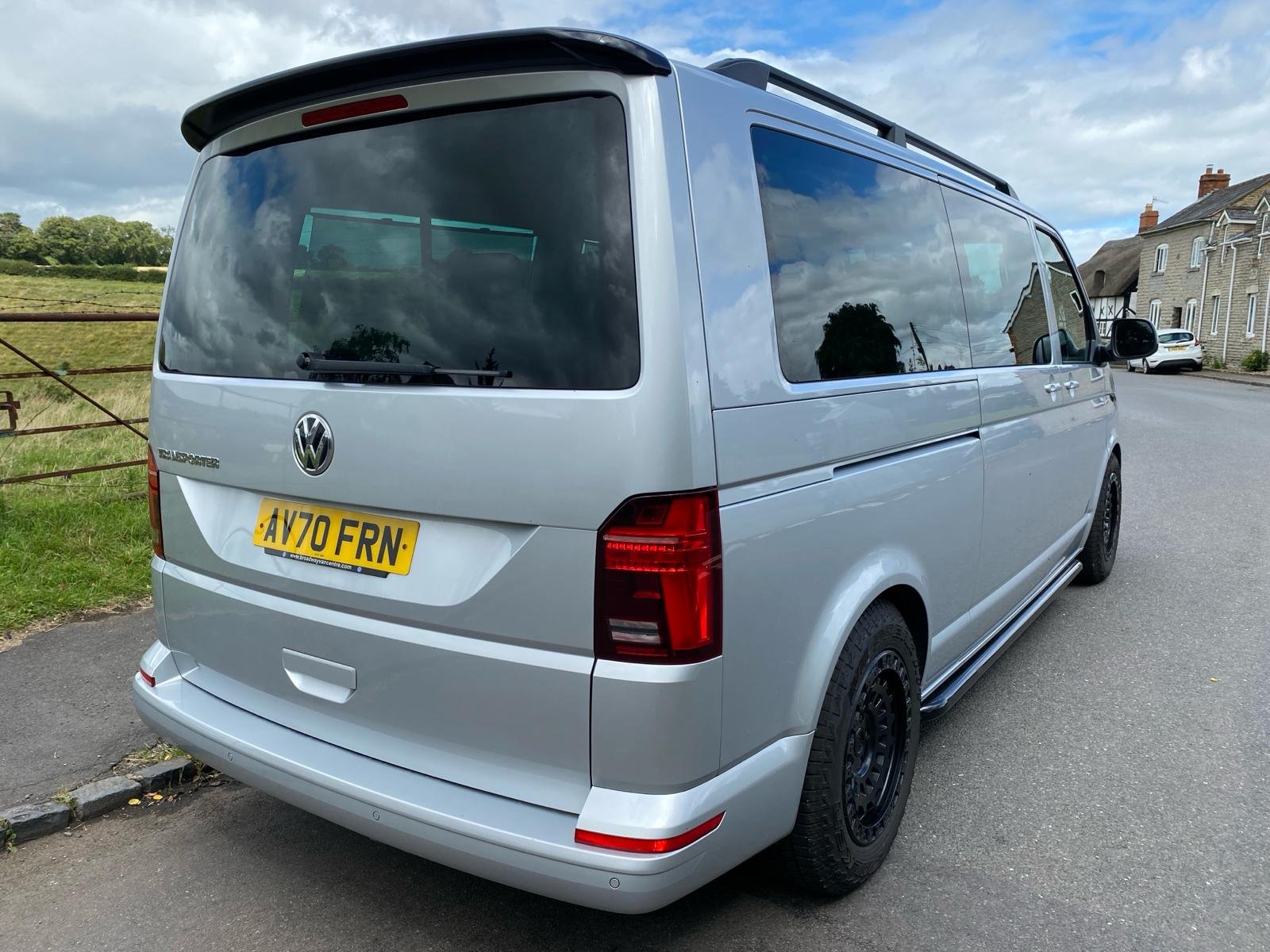 Volkswagen Transporter Shuttle 9 Seater