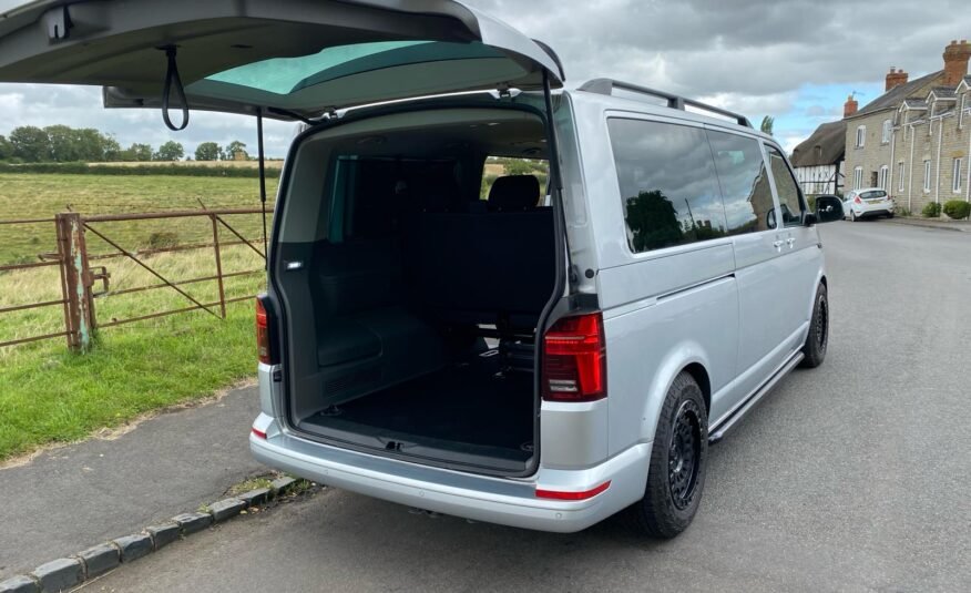 Volkswagen Transporter Shuttle 9 Seater